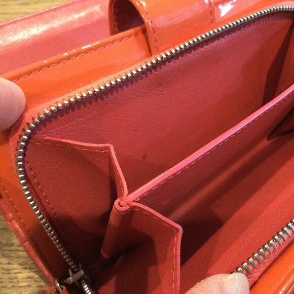 Chanel Patent Quilted Zip Pocket Wallet Coral - Picture 12 of 14